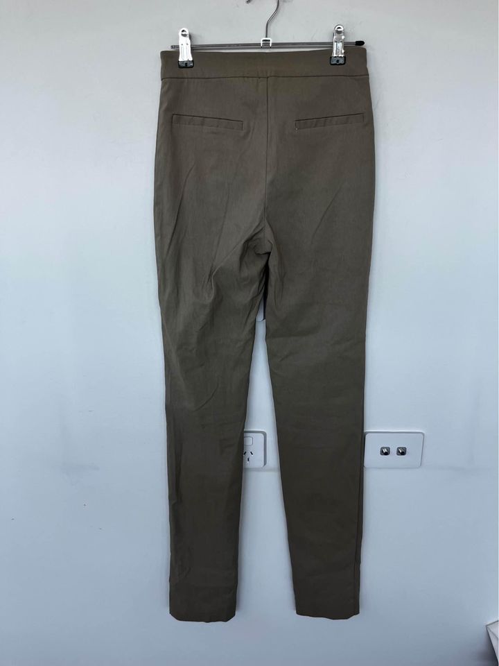 Viktoria and Woods Pants - size 00