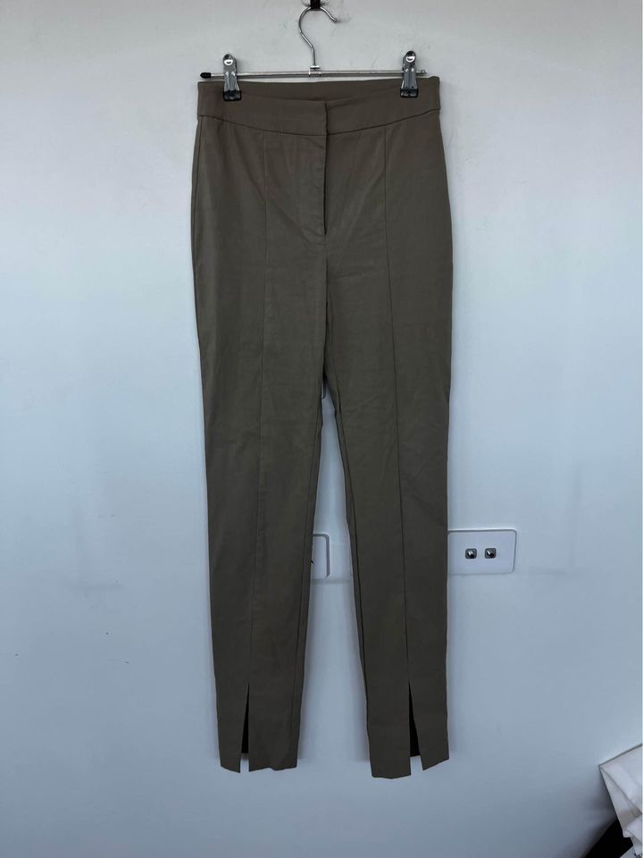 Viktoria and Woods Pants - size 00