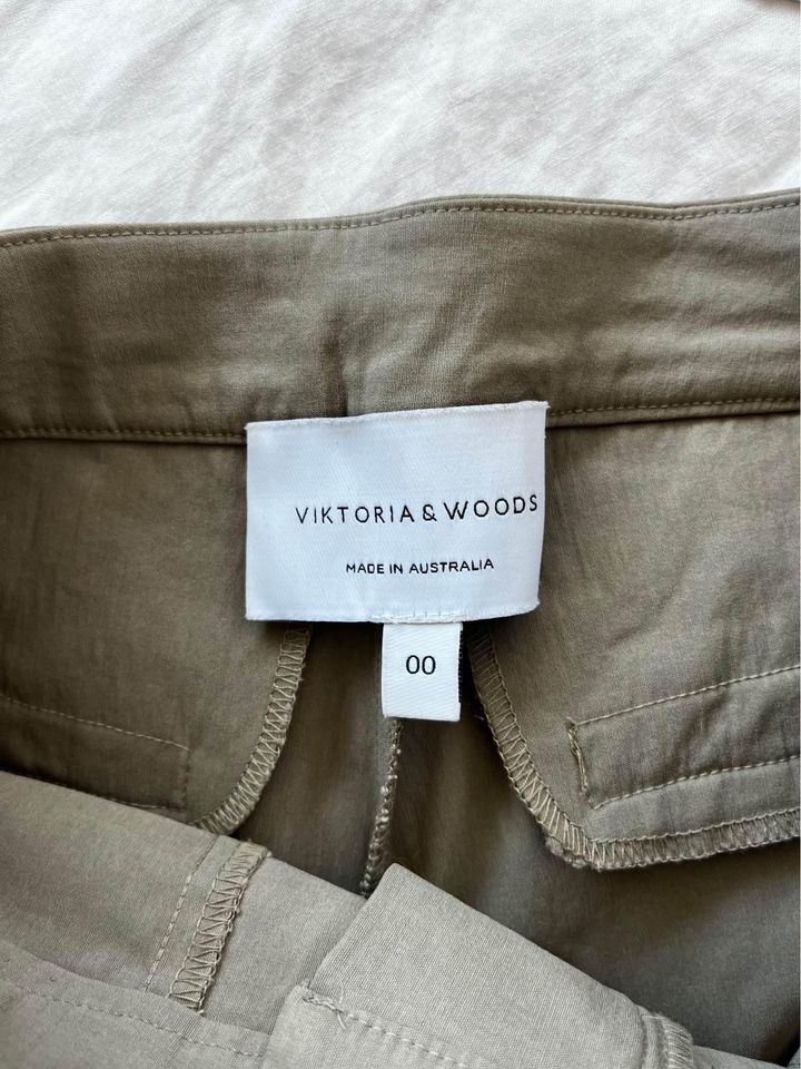 Viktoria and Woods Pants - size 00