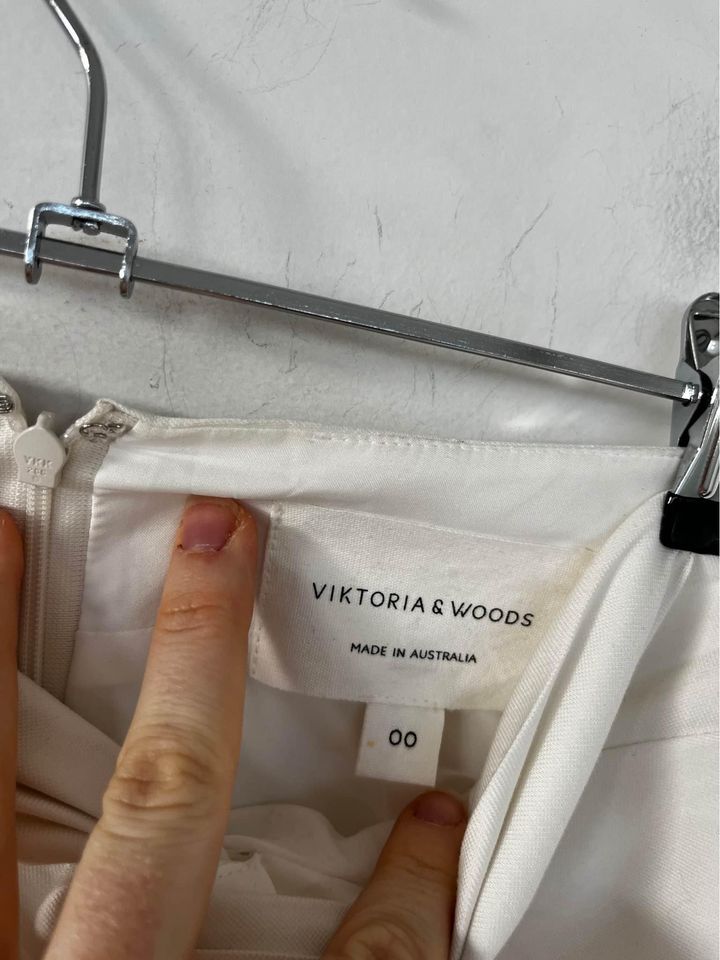 Viktoria and Woods Skirt - size 00