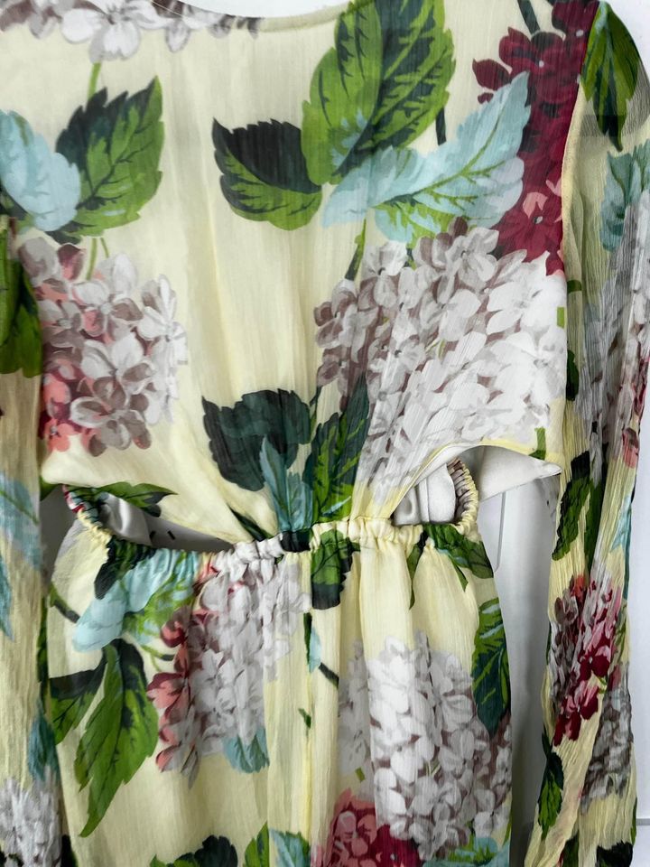 Alice McCall Floral Mini Dress - size 8