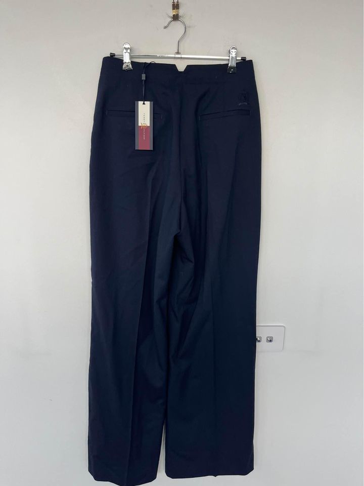 Tommy Hilfiger Navy Pants - size 32