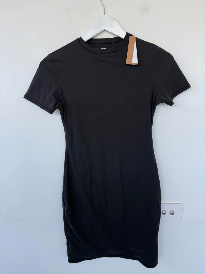 Skims Mini Dress - size large BNWT