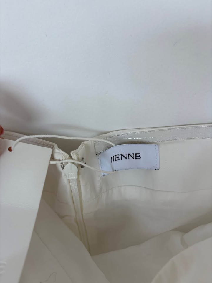 Henne Strapless Dress - size 8 BNWT
