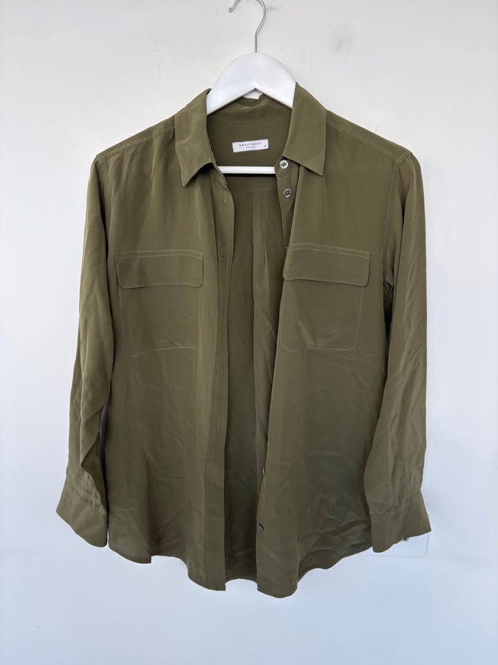 Equipment Shirt - size xs