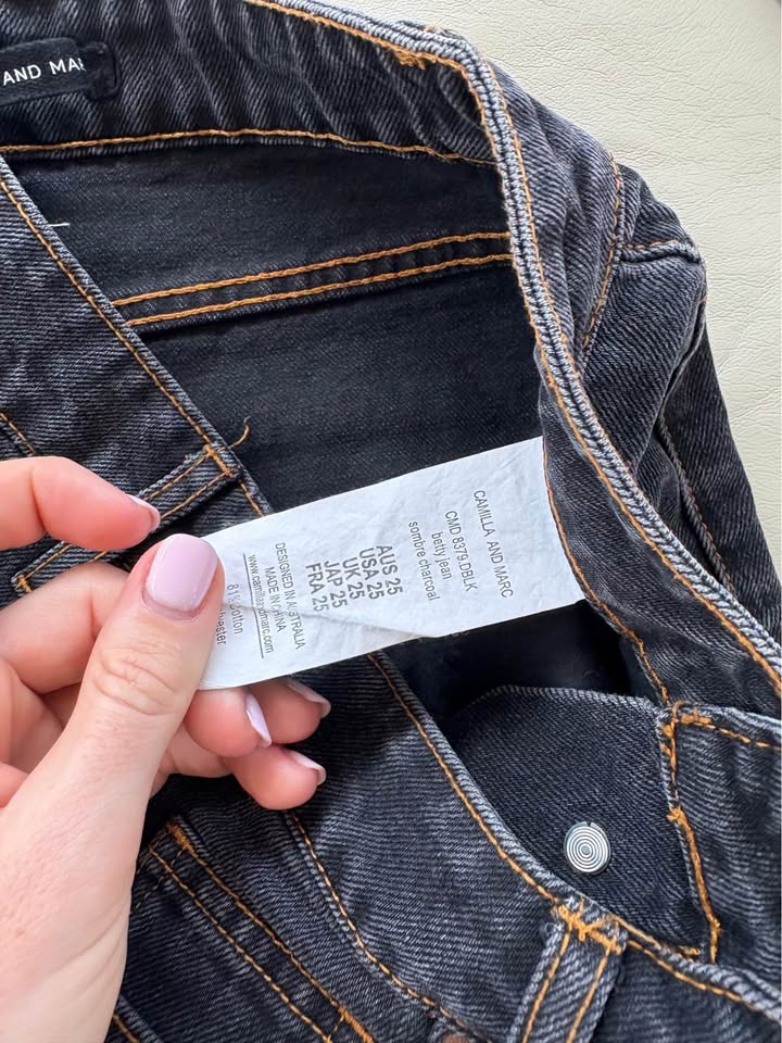 Camilla and Marc Jeans - size 25