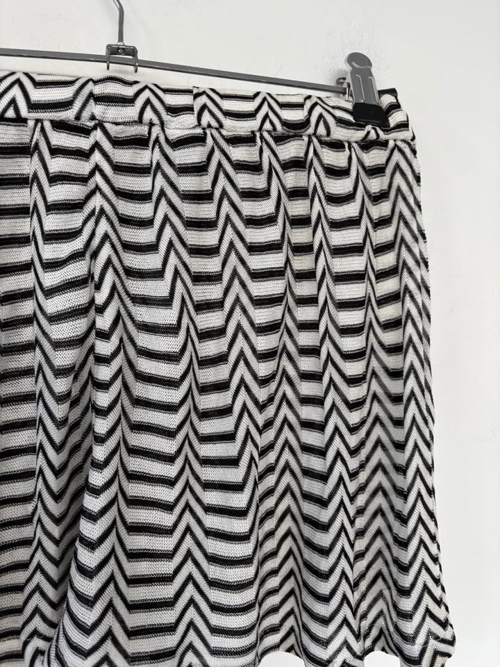 Missoni shorts - size small