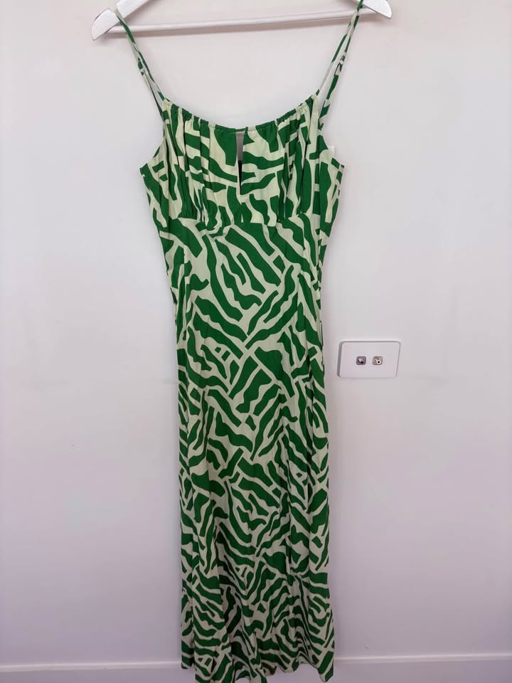 Faithful the brand Dress - size large BNWT