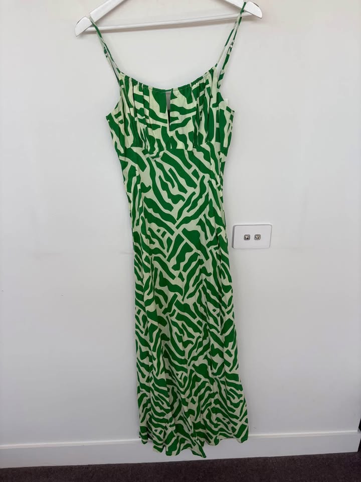 Faithful the brand Dress - size large BNWT