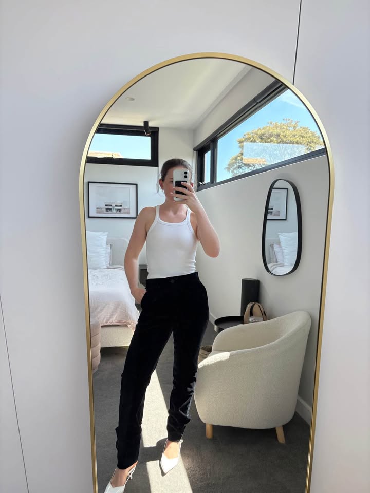 Scanlan Theodore Navy Velvet Pants - size 10