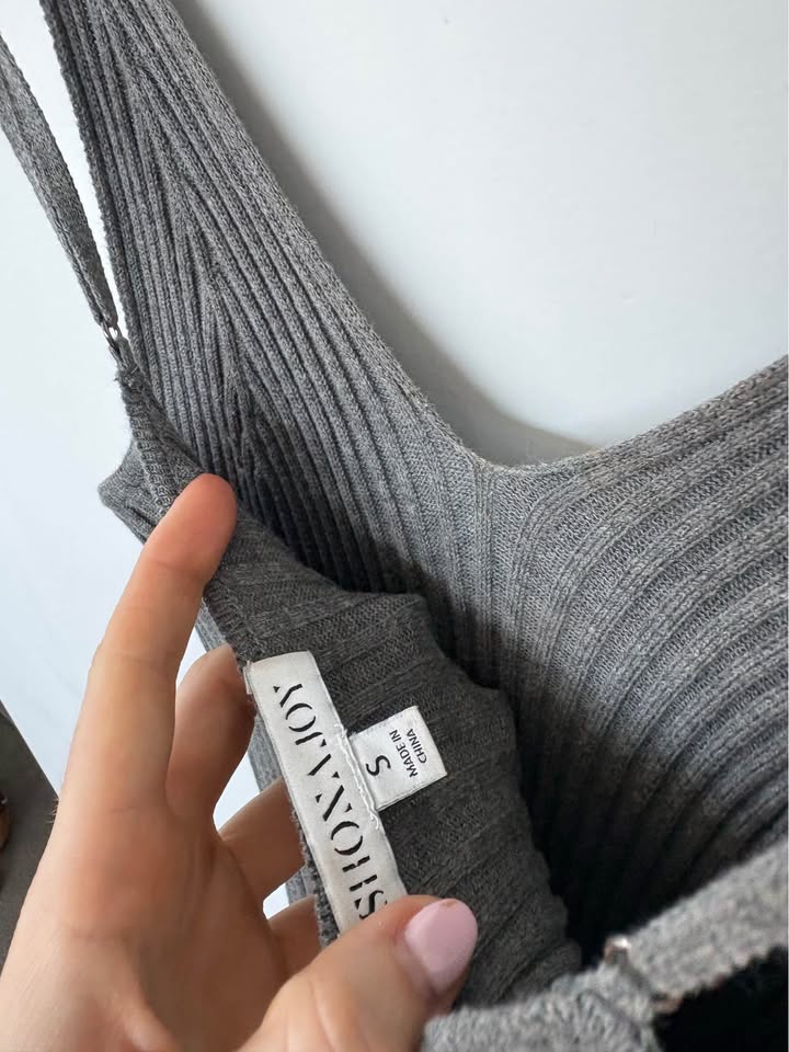 Shona Joy Knit - size small