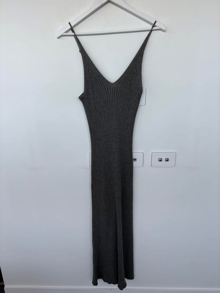 Shona Joy Knit - size small
