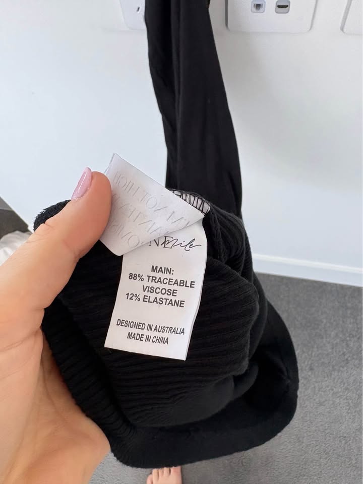 One Mile Dress - size 8