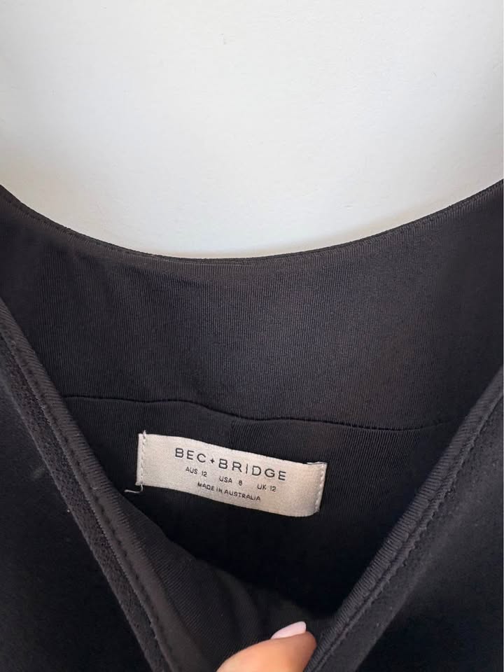 Bec and Bridge Crop - size 12