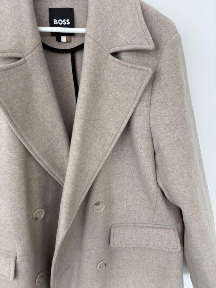 Hugo Boss Coat - size large
