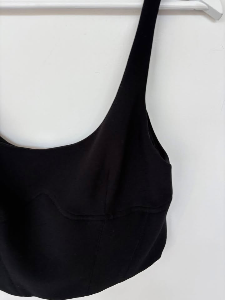 Bec and Bridge Crop - size 12