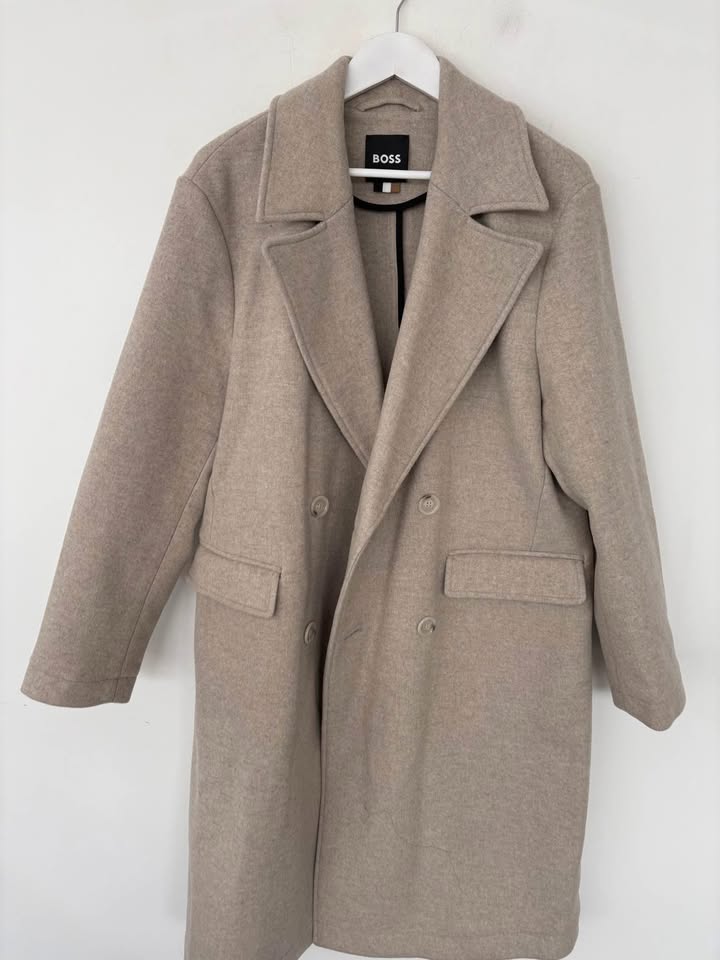 Hugo Boss Coat - size large