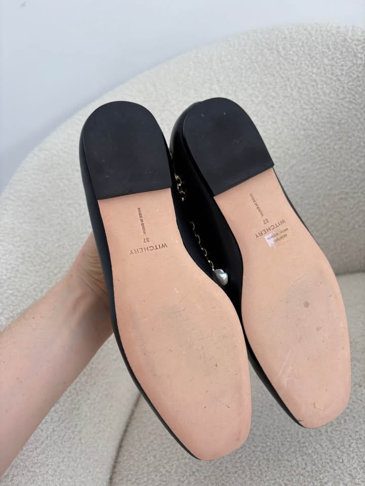 Witchery Flats - size 37