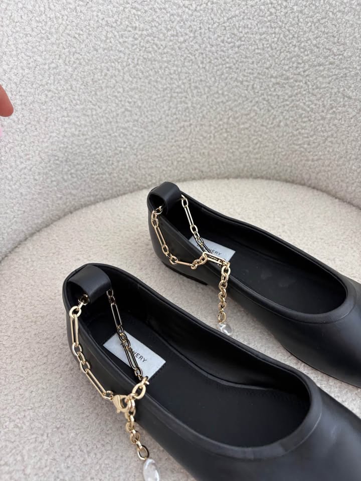 Witchery Flats - size 37