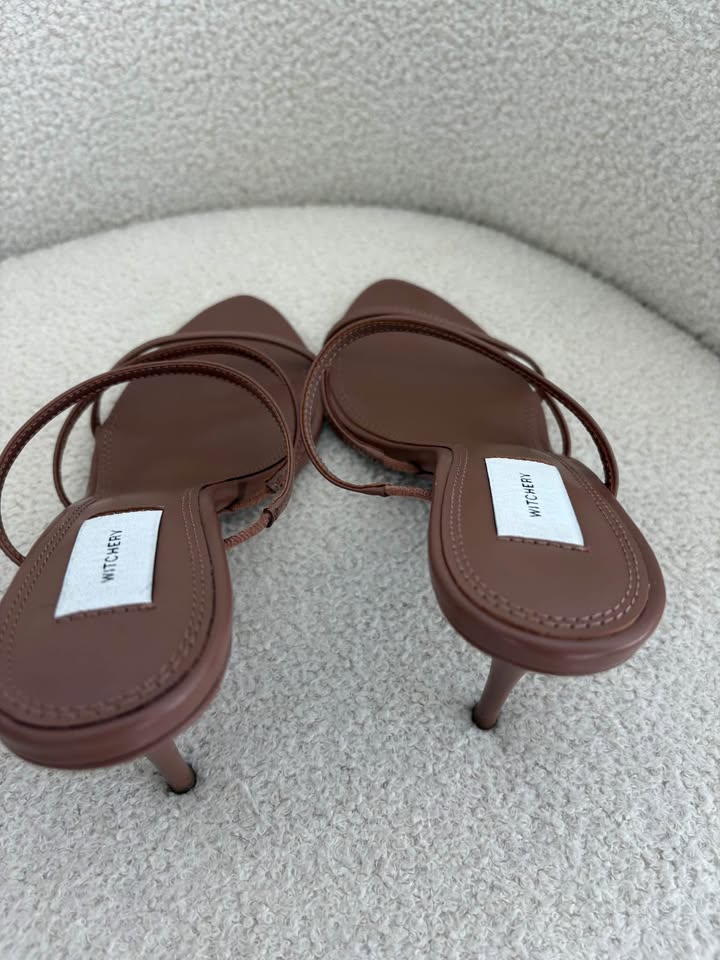 Witchery Heels - size 39