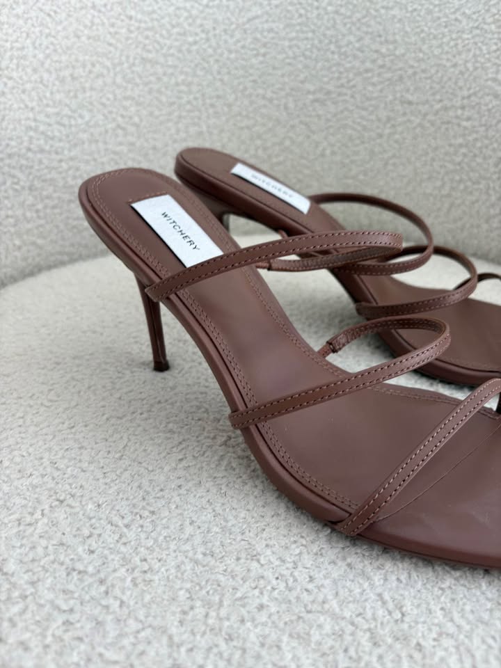Witchery Heels - size 39