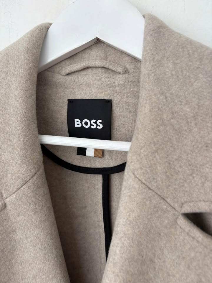 Hugo Boss Coat - size large