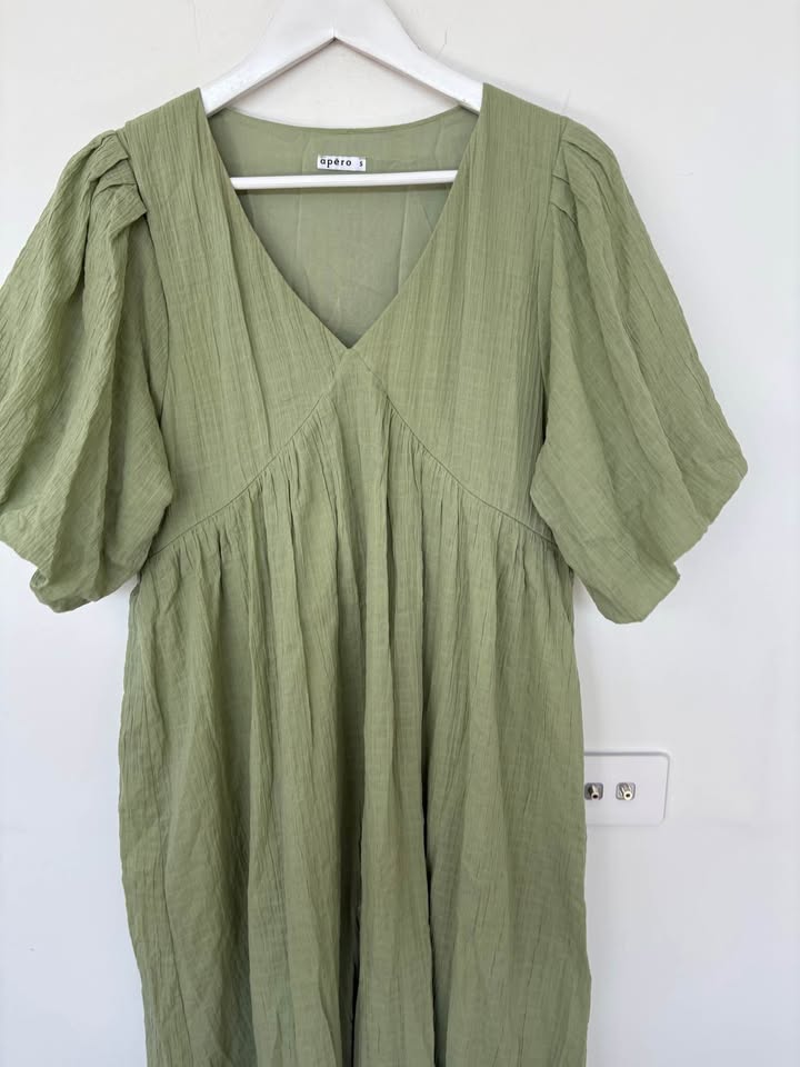 Apero Maxi Dress - size 8