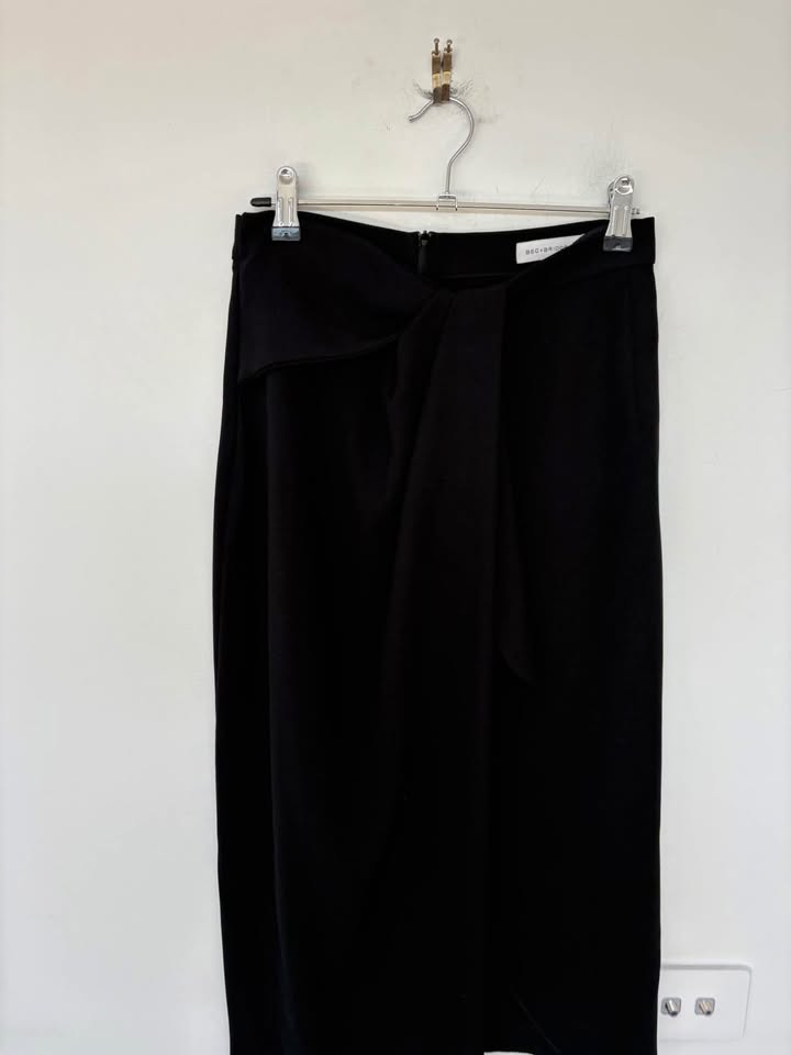 Bec & Bridge Skirt - size 8