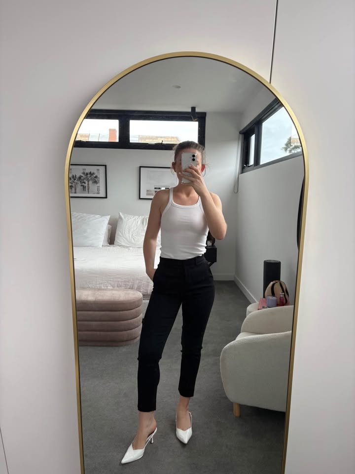 Viktoria and Woods Pants - size 0