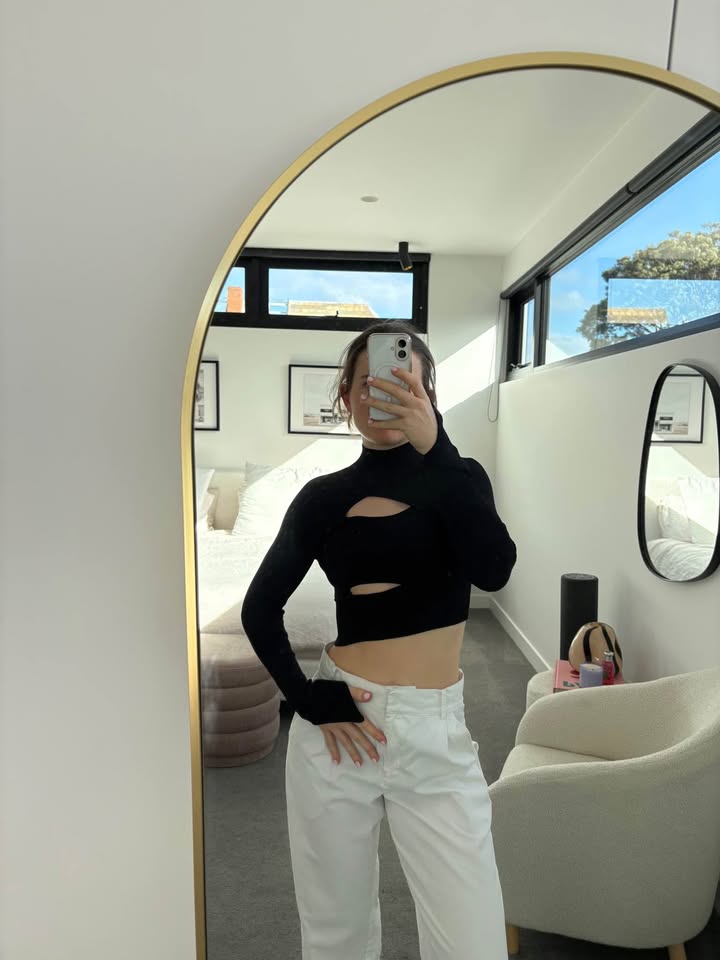 Hanwen Knit Top - size xs