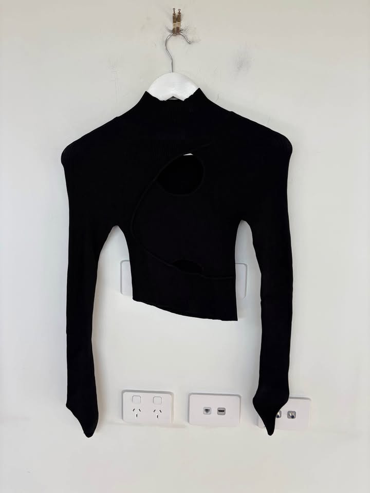 Hanwen Knit Top - size xs