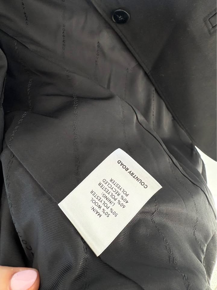 Country Road Vest - size 6