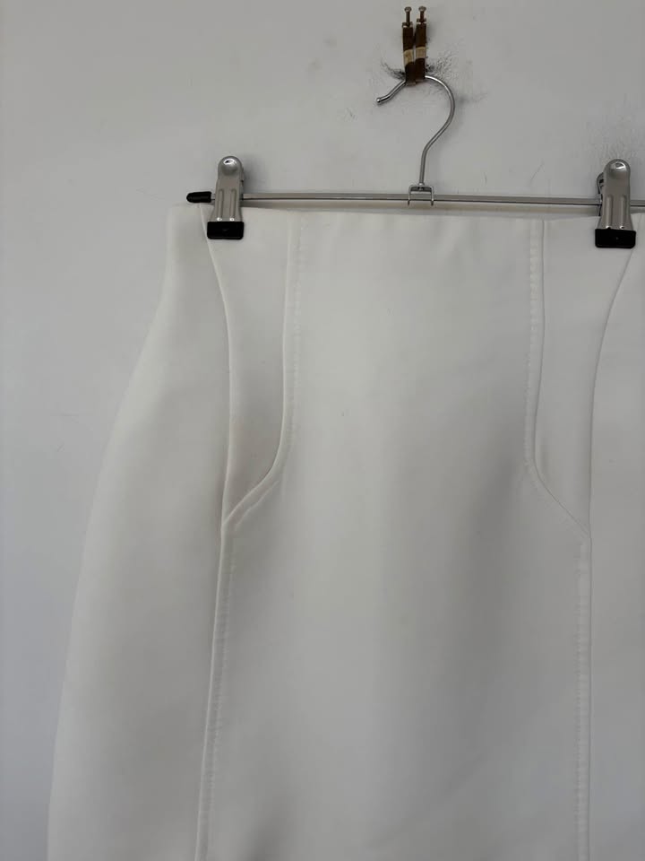 Camilla and Marc Skirt - size 6