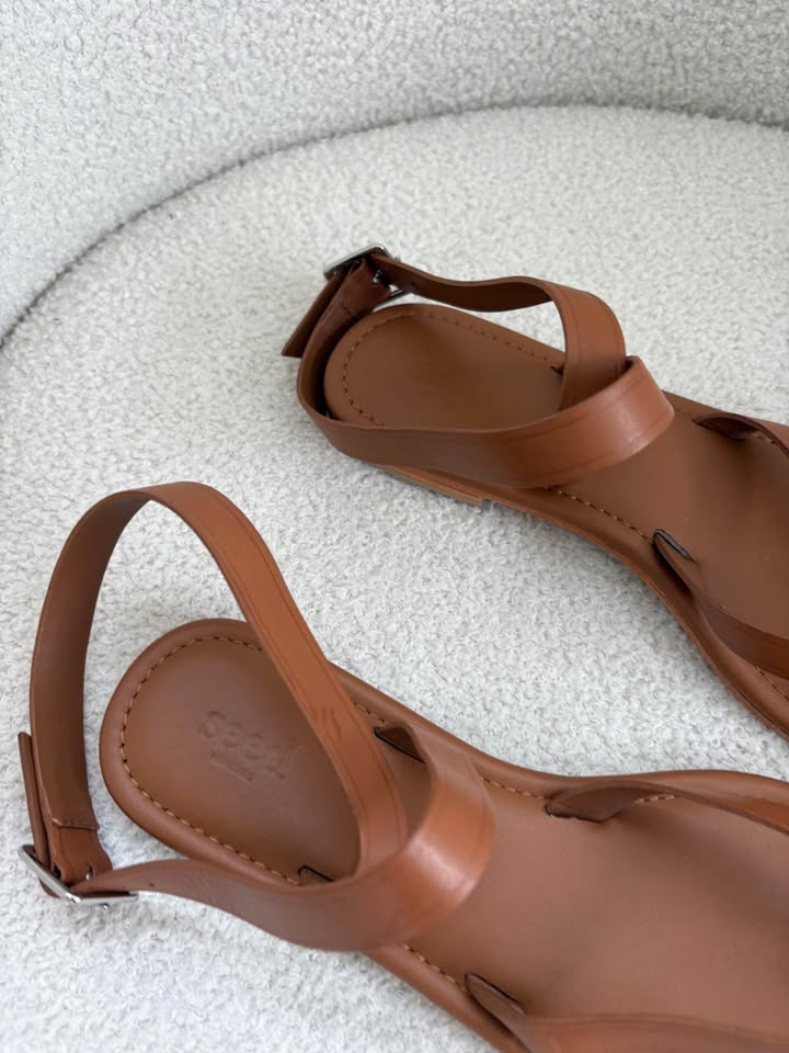 Seed Sandals - size 38 BRAND NEW