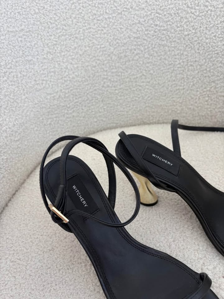 Witchery Heels - new size 38