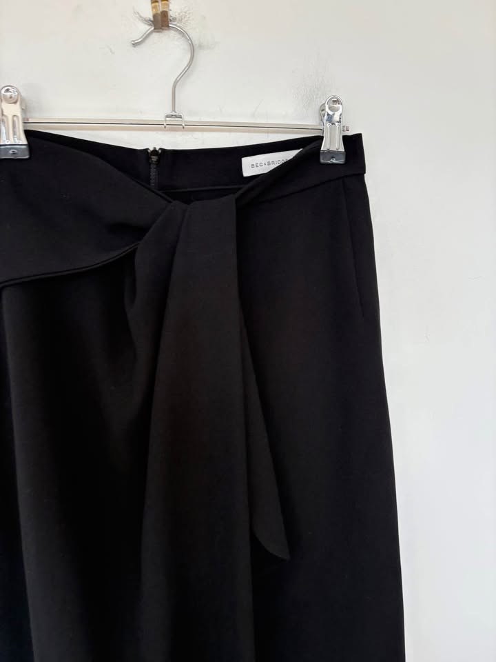 Bec & Bridge Skirt - size 8