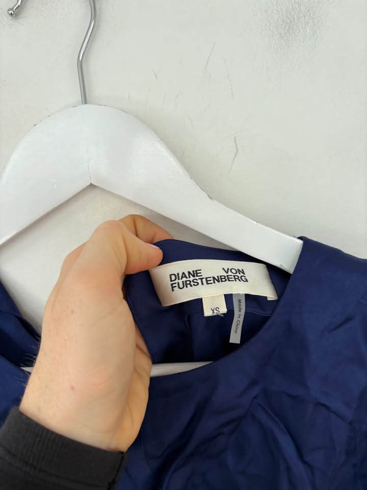Diane Von Furstenberg Set - size xs