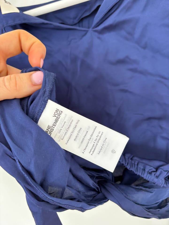 Diane Von Furstenberg Set - size xs