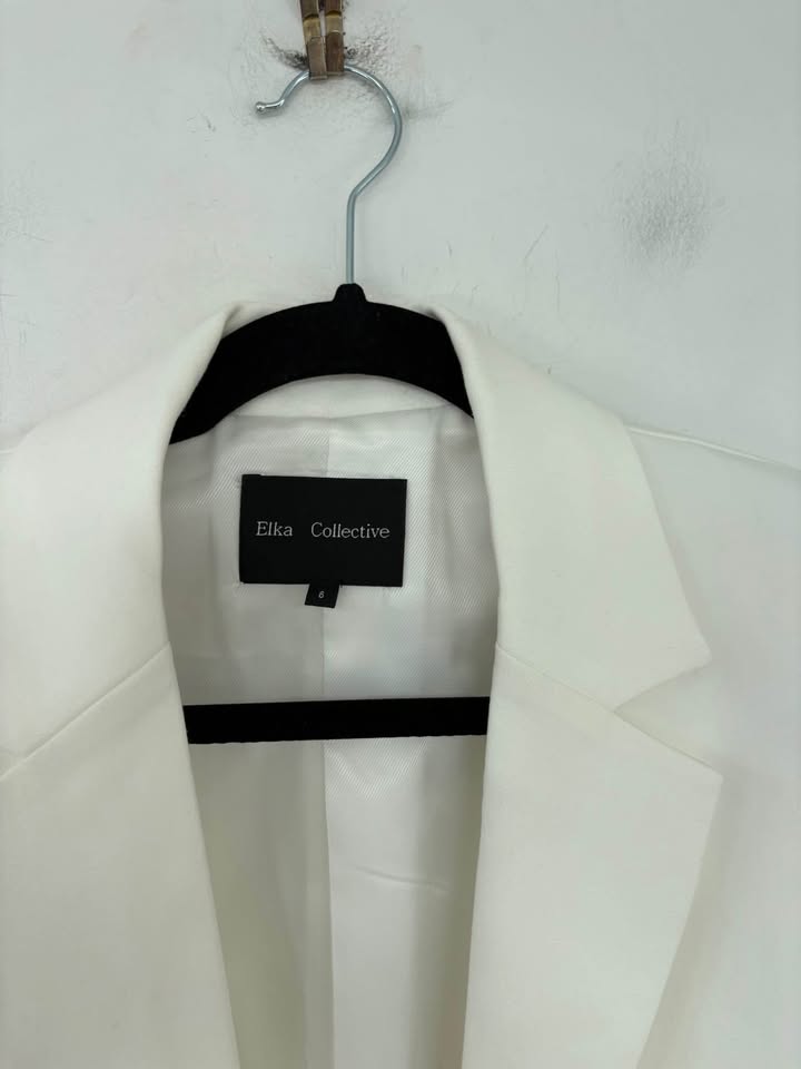 ELKA Collective Suit - size 6