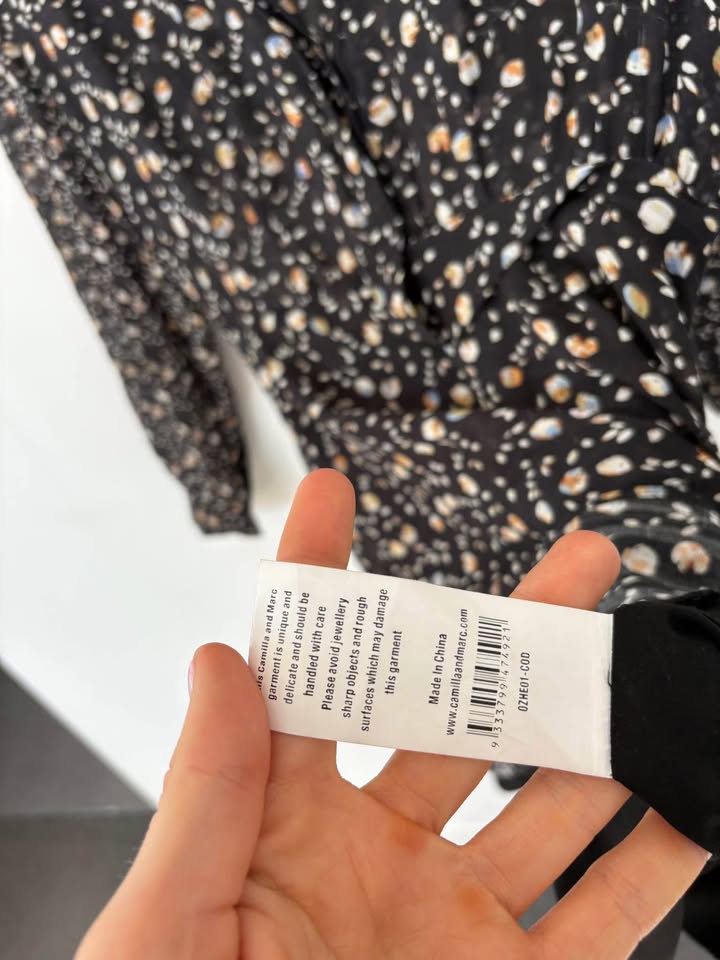 Camilla and Marc Mini Dress - size 8