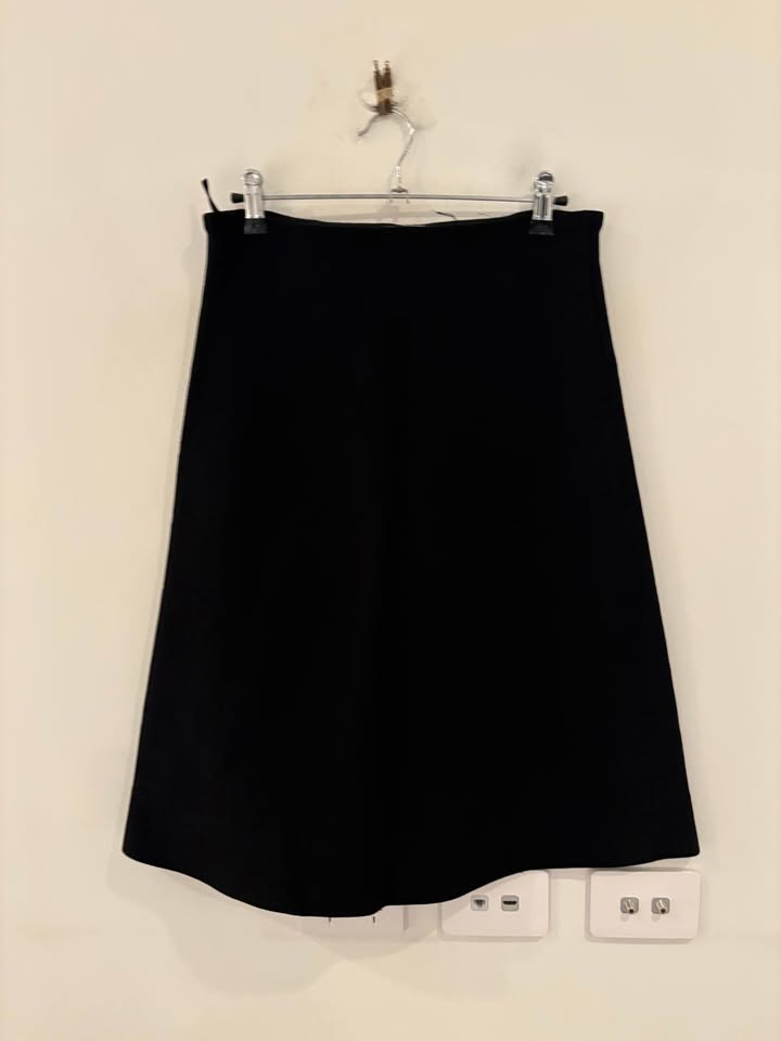 Scanlan Theodore Crepe Knit Skirt - size small