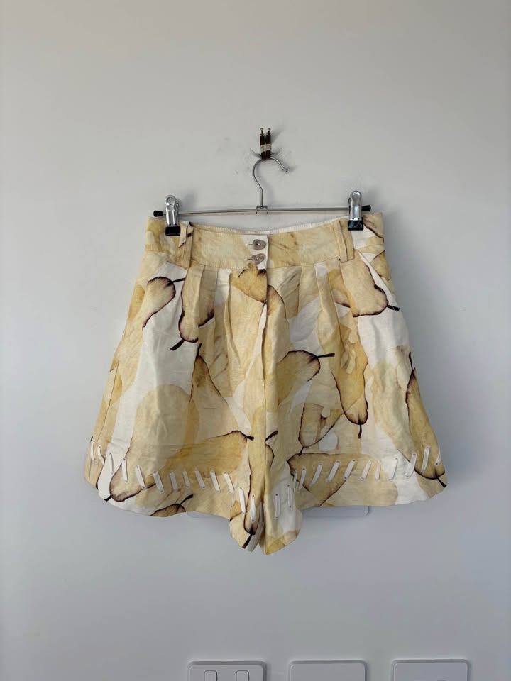 Aje Set - size 8