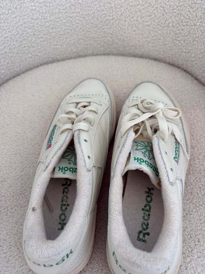 Reebok Club C Sneakers - size 39