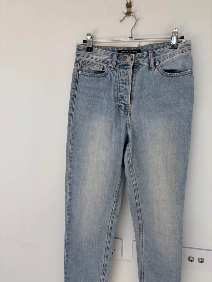 Camilla And Marc - size 25