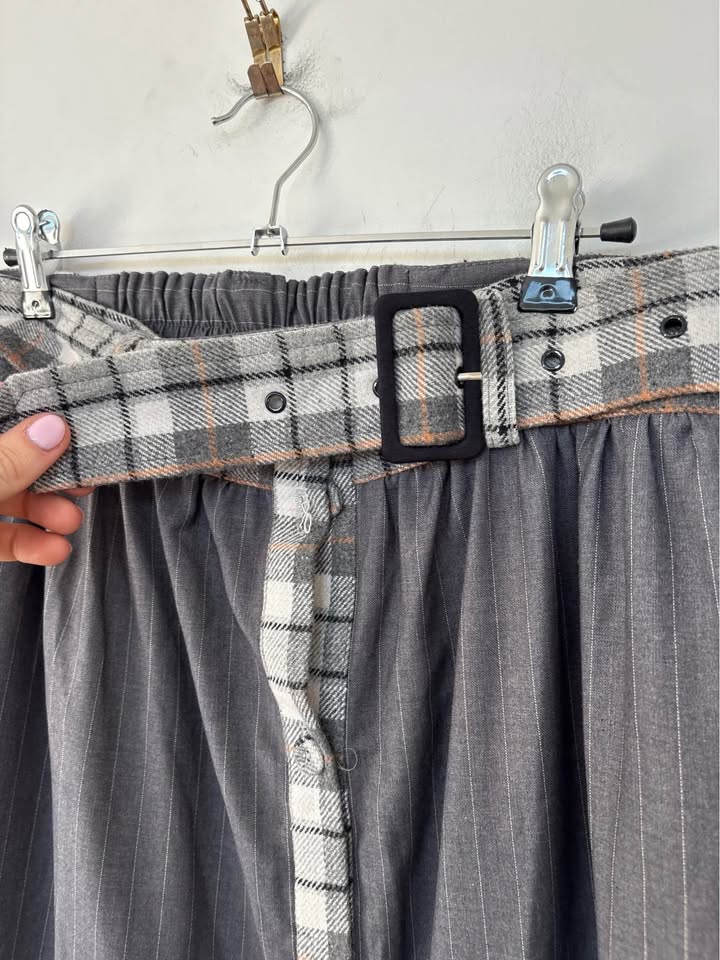 Barry Made Skirt - size small