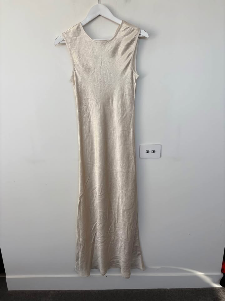 Third Form Dress - size 8