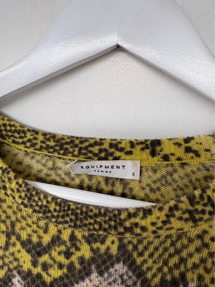 Equipment Knit - size small