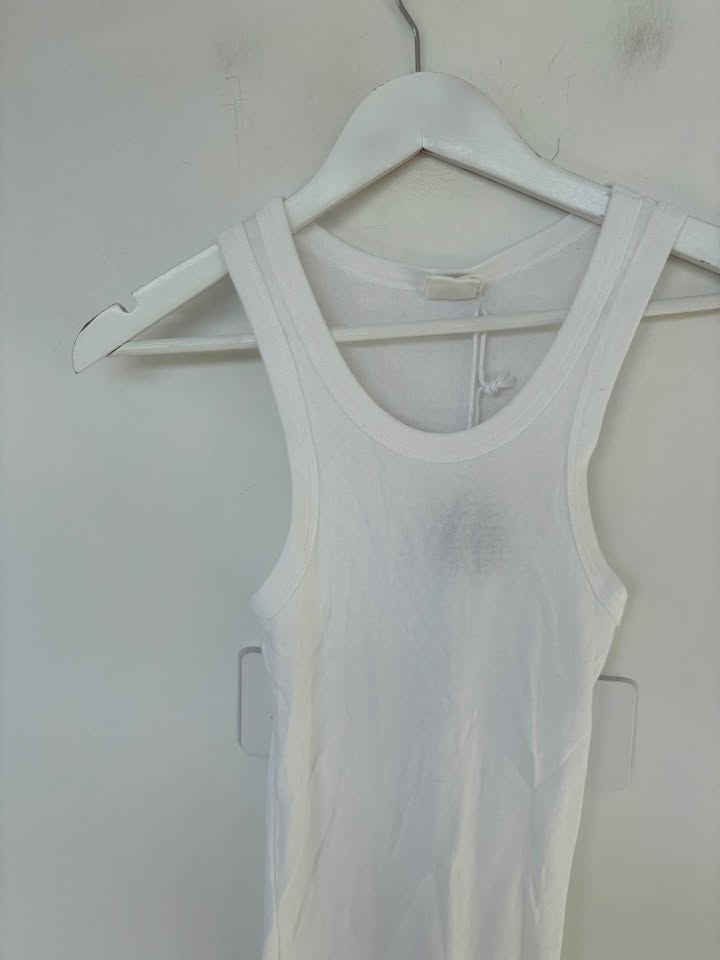 Bassike Tank - size xs