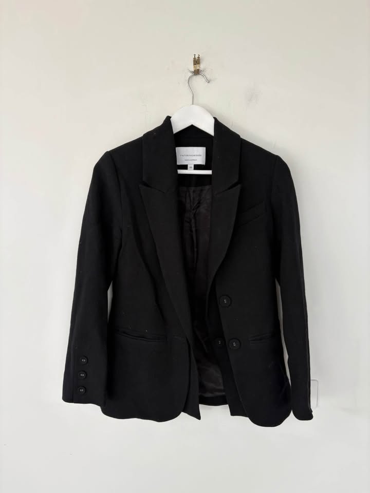 Viktoria and Woods Blazer - size 00