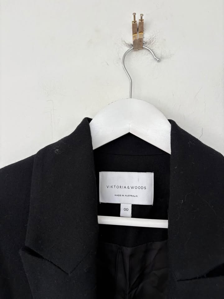 Viktoria and Woods Blazer - size 00
